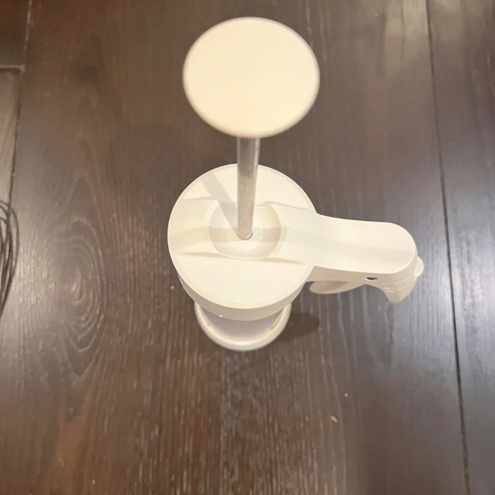 Lot of 2: Williams sonoma French Whisk & Breakfast Batter Dispenser MSRP: $75+tx